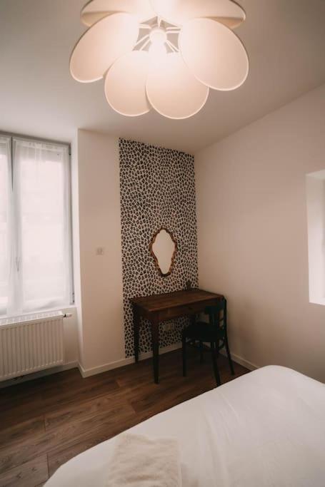 Maison Privee, 2 Ch. 6 Pers. 5 Min Gare, Parking Besancon Exterior photo