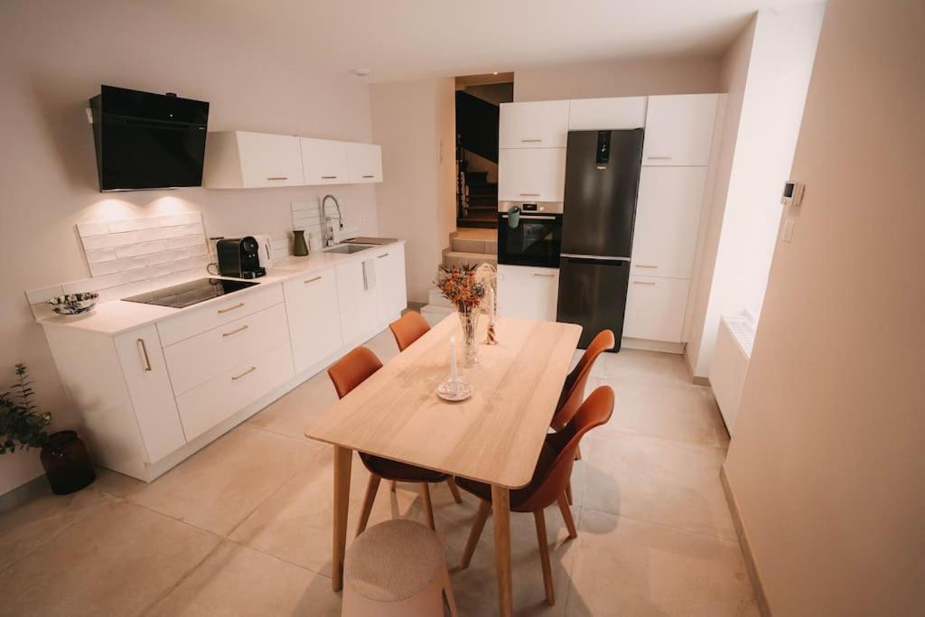 Maison Privee, 2 Ch. 6 Pers. 5 Min Gare, Parking Besancon Exterior photo
